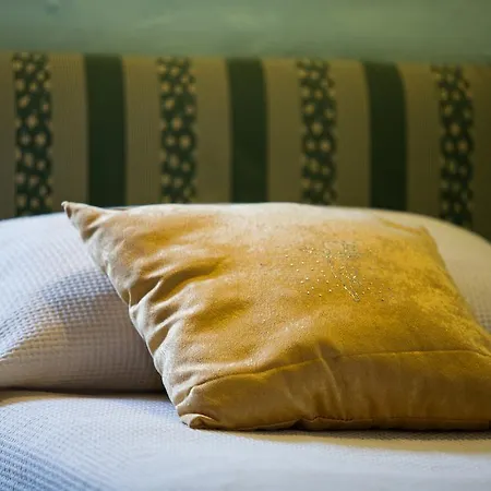 卡皮塔诺德尔博伯洛公寓 * 哥尔顿